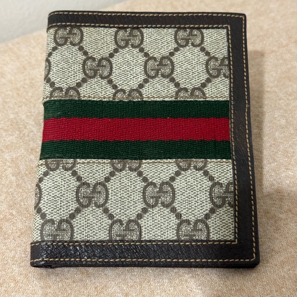 GUCCI Vintage Accesory Collection Bifold Wallet with Sherryline - Picture 3 of 11